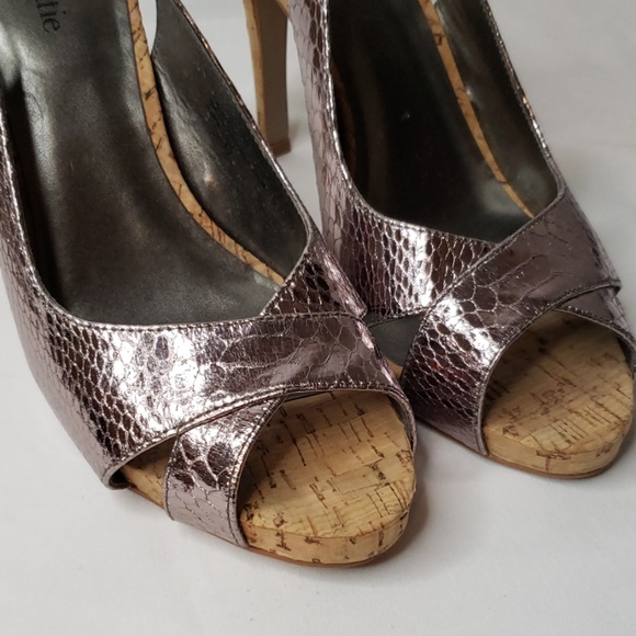 Kate & Kelly Open Toe Retro Heels, Size 10 - Picture 2 of 4